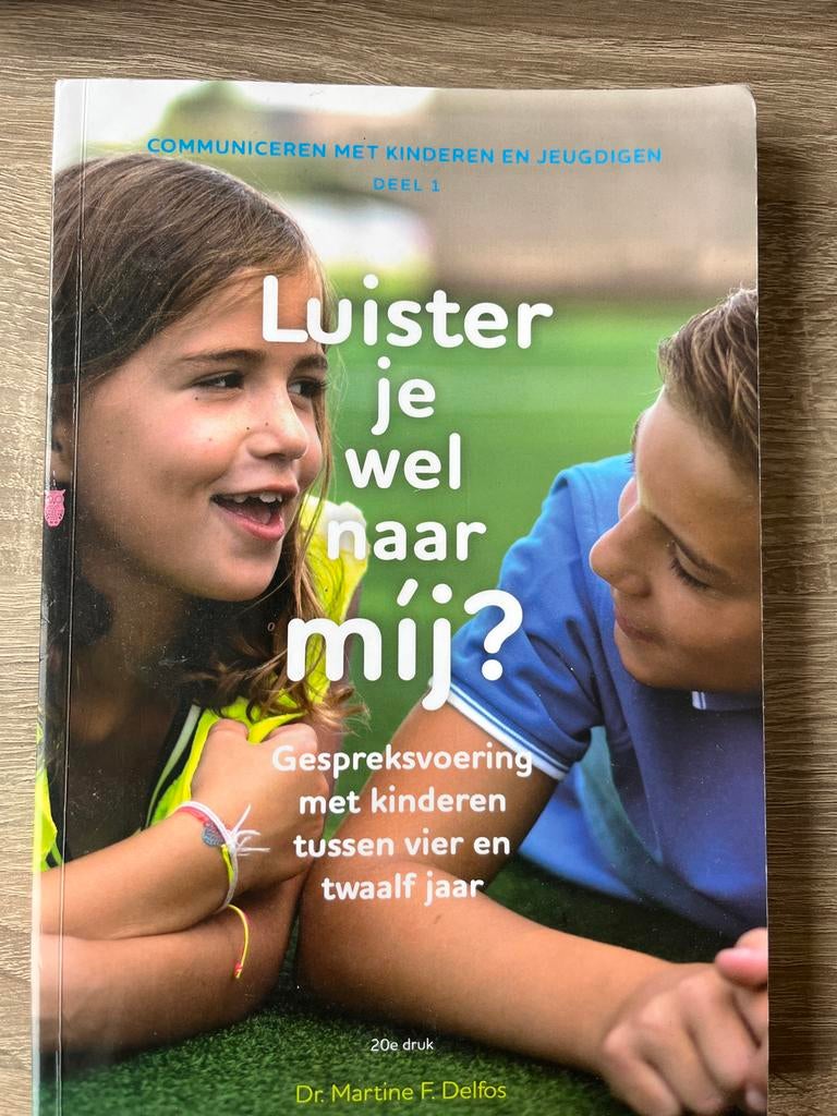 Martine F. Delfos - Luister je wel naar mij?, Boeken, Sociale wetenschap, Ophalen of Verzenden, Zo goed als nieuw, Martine F. Delfos