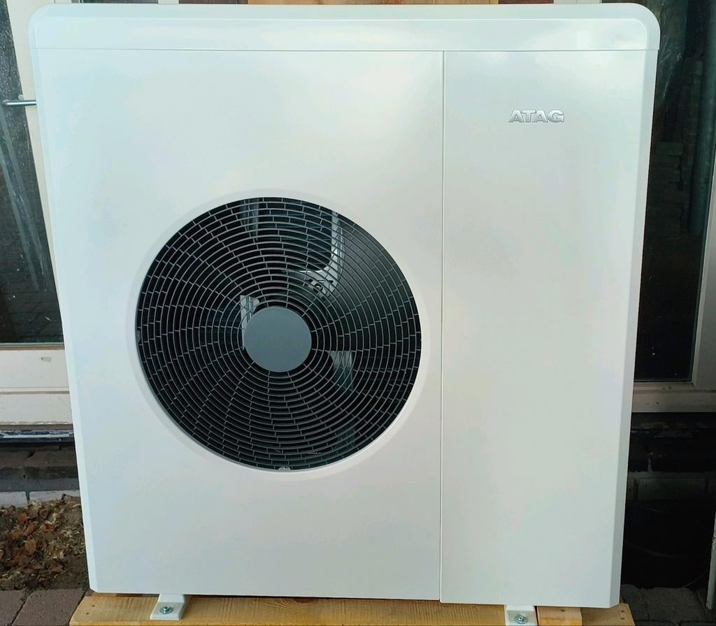 Warmtepomp Atag ODM 80T, 8 KW en BINNENUNIT ATAG IDU M, Ophalen of Verzenden, Minder dan 60 cm, Overige typen, 30 tot 80 cm