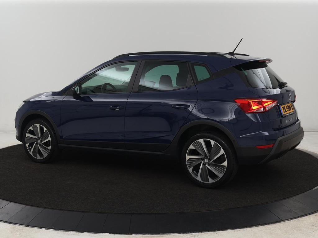 SEAT Arona 1.0 TSI Style Intens | Alcantara | Full LED | Ada, Voorwielaandrijving, Gebruikt, 95 pk, Blauw