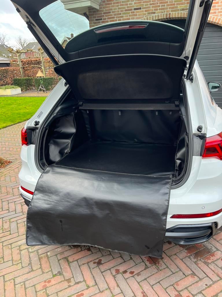 Audi Q3 (F3) Kofferbak bescherming / boot liner, Ophalen, Zo goed als nieuw