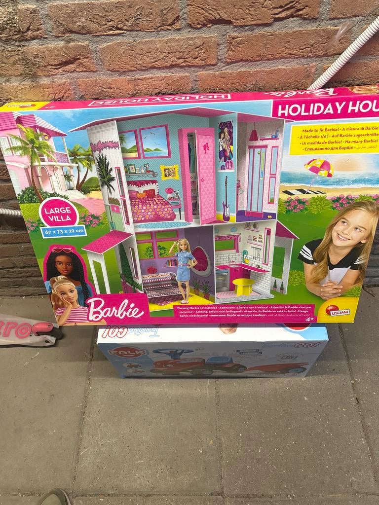 Barbie vila, Kinderen en Baby's, Speelgoed | Poppenhuizen, Ophalen of Verzenden, Nieuw, Poppenhuis