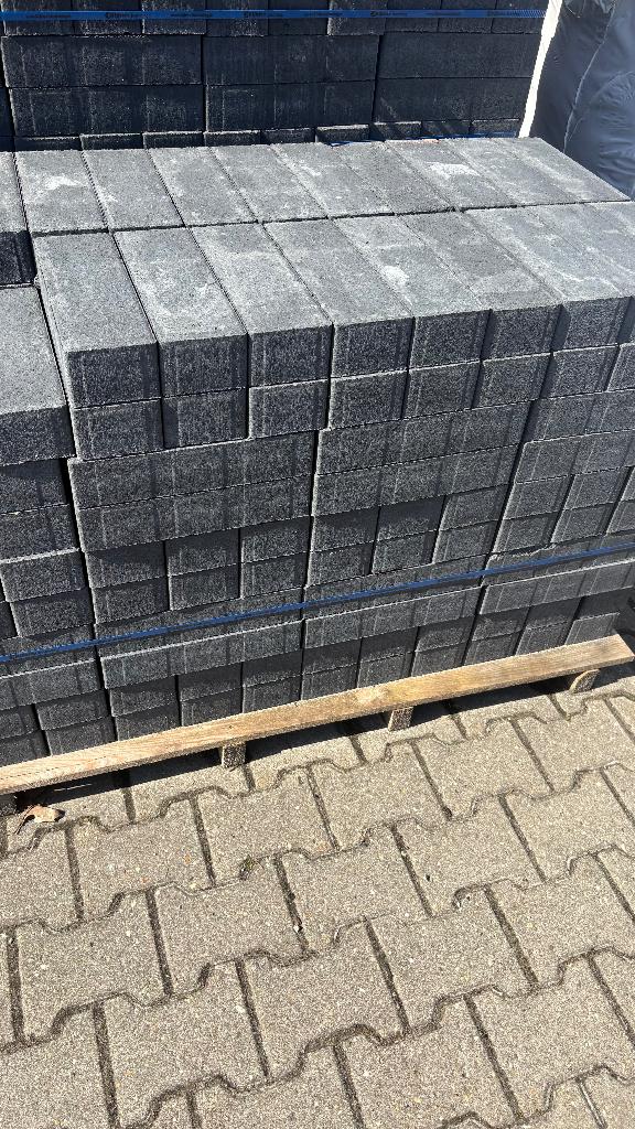 longstone antraciet 17m2, Tuin en Terras, Tegels en Klinkers, Zo goed als nieuw, Overige typen, Beton, 10 m² of meer, Ophalen of Verzenden