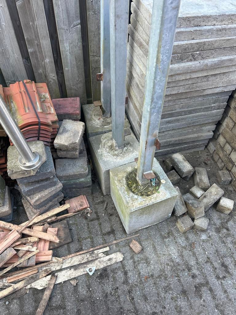 Nog 1 gratis betonpoeren, Ophalen, Gebruikt, Beton, Overige typen