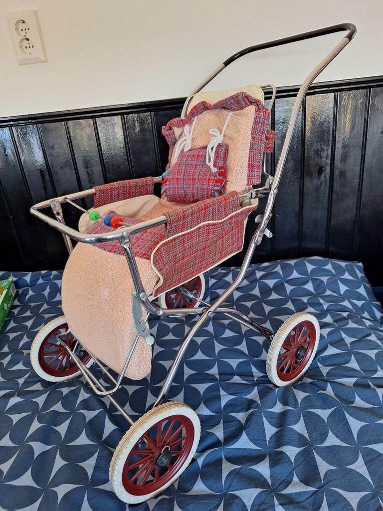 Vintage poppenwagen, Kinderen en Baby's, Speelgoed | Overig, Ophalen, Gebruikt, Jongen of Meisje