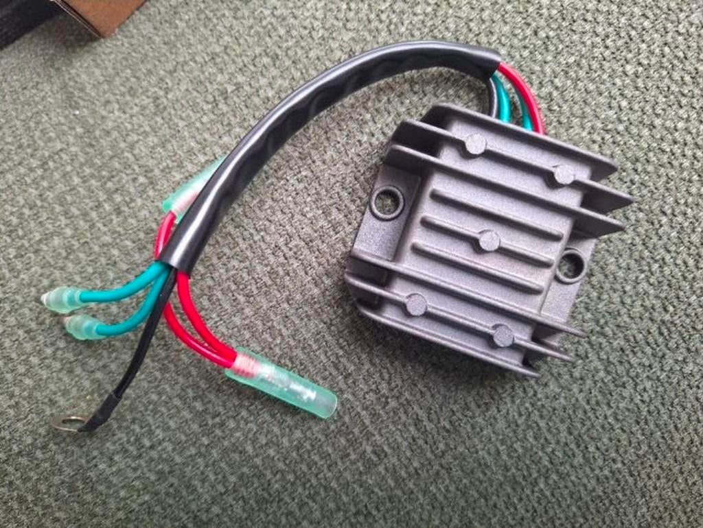 Yamaha / Mercury Gelijkrichter Spanningsregelaar Buitenboord, Watersport en Boten, Accessoires en Onderhoud, Nieuw, Ophalen of Verzenden