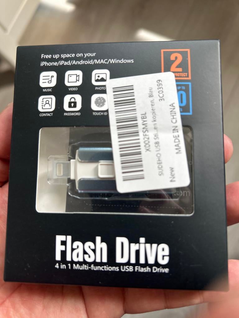 Flash Drive 4-in-1 Multi-functies USB Stick voor iPhone/Andr, Computers en Software, USB Sticks, Ophalen, Nieuw, 32 GB