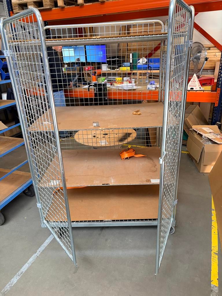 Transportkar met 3 planken, 100 liter of meer, Ophalen of Verzenden, Gebruikt, Transportkar