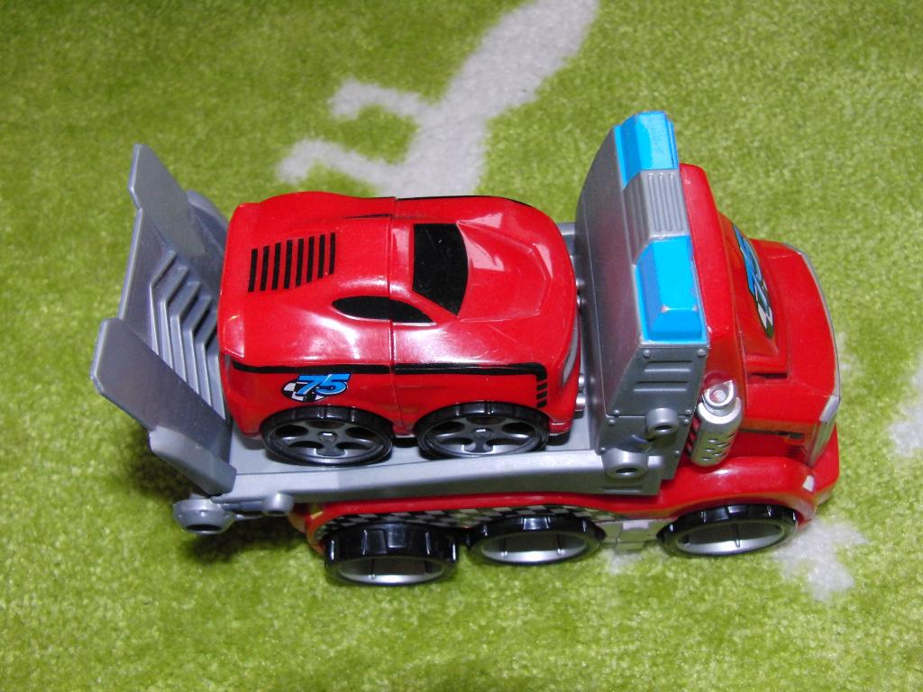 megabloks oplegger met auto, Ophalen of Verzenden, Zo goed als nieuw, Megabloks