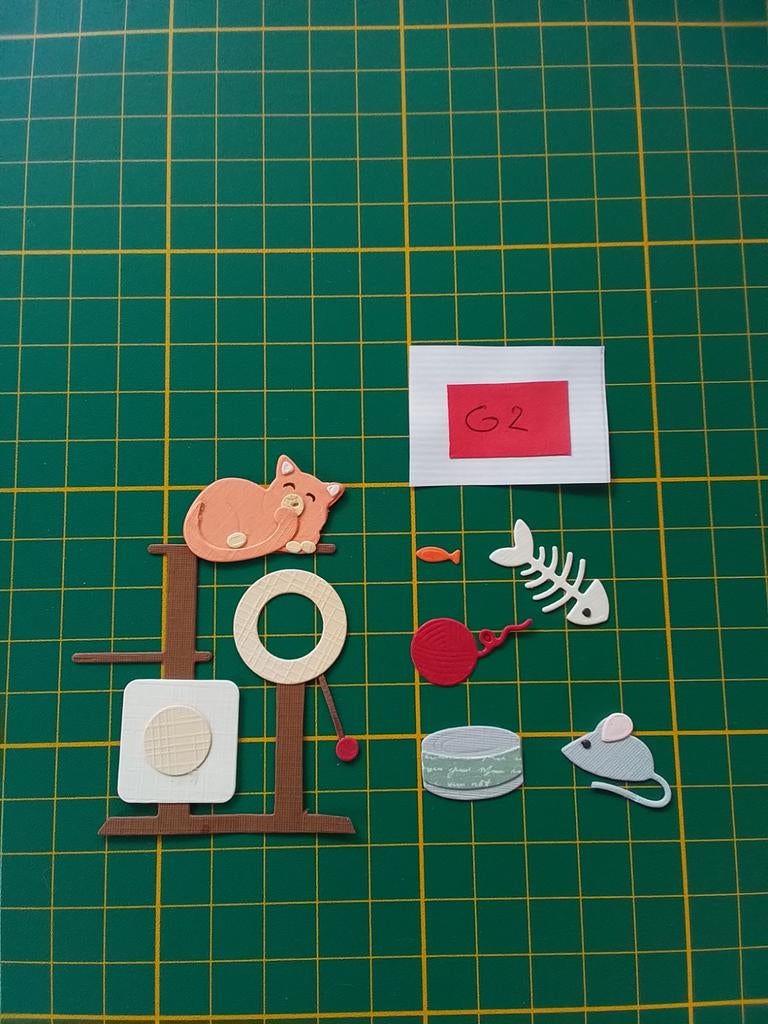 G2 Stansjes katten accessoires met krabpaal, Ophalen of Verzenden, Nieuw, Overige thema's, Overige typen