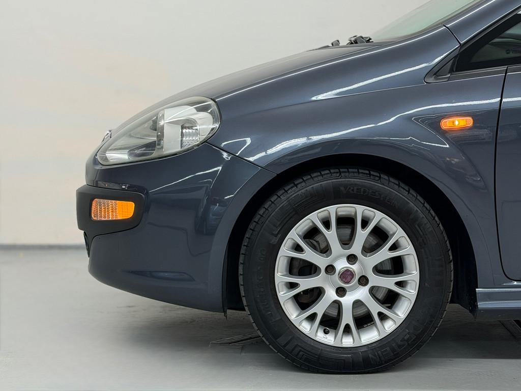 Fiat Punto Evo 1.3 M-Jet Dynamic Airco Cruise, Voorwielaandrijving, Euro 5, 28 km/l, Gebruikt