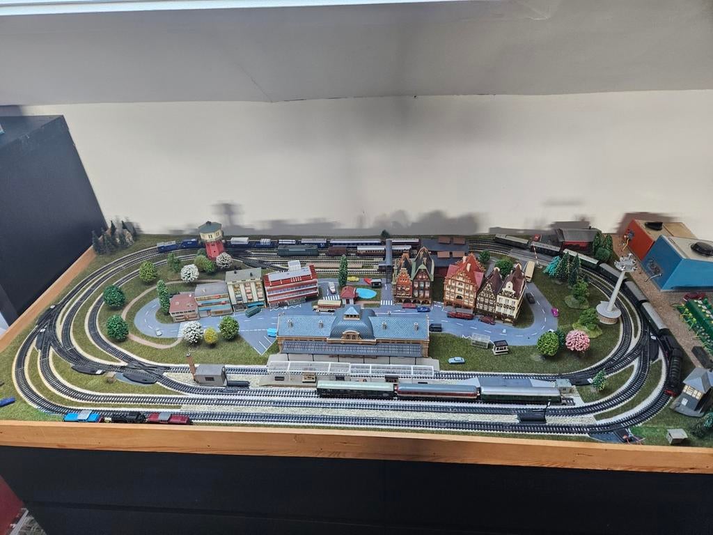 Treinbaan treinplaat landschapsplaat N spoor trein 1:160, Hobby en Vrije tijd, Modeltreinen | N-Spoor, Gebruikt, Gelijkstroom
