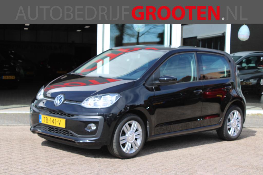 Volkswagen up! 1.0 BMT high up! (bj 2018), Voorwielaandrijving, Stof, Gebruikt, Zwart