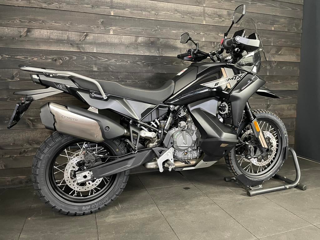 CFMOTO 800MT-X NEBULA BLACK DEMO (bj 2026) - foto 2