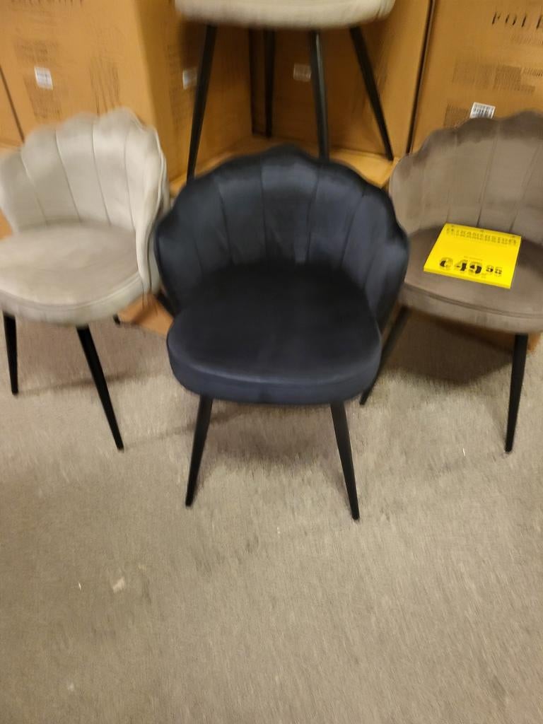 Kroon stoel - Nu 49.95 uit voorraad leverbaar!, Modern, Decoratief, Overige kleuren, Nieuw, Ophalen of Verzenden