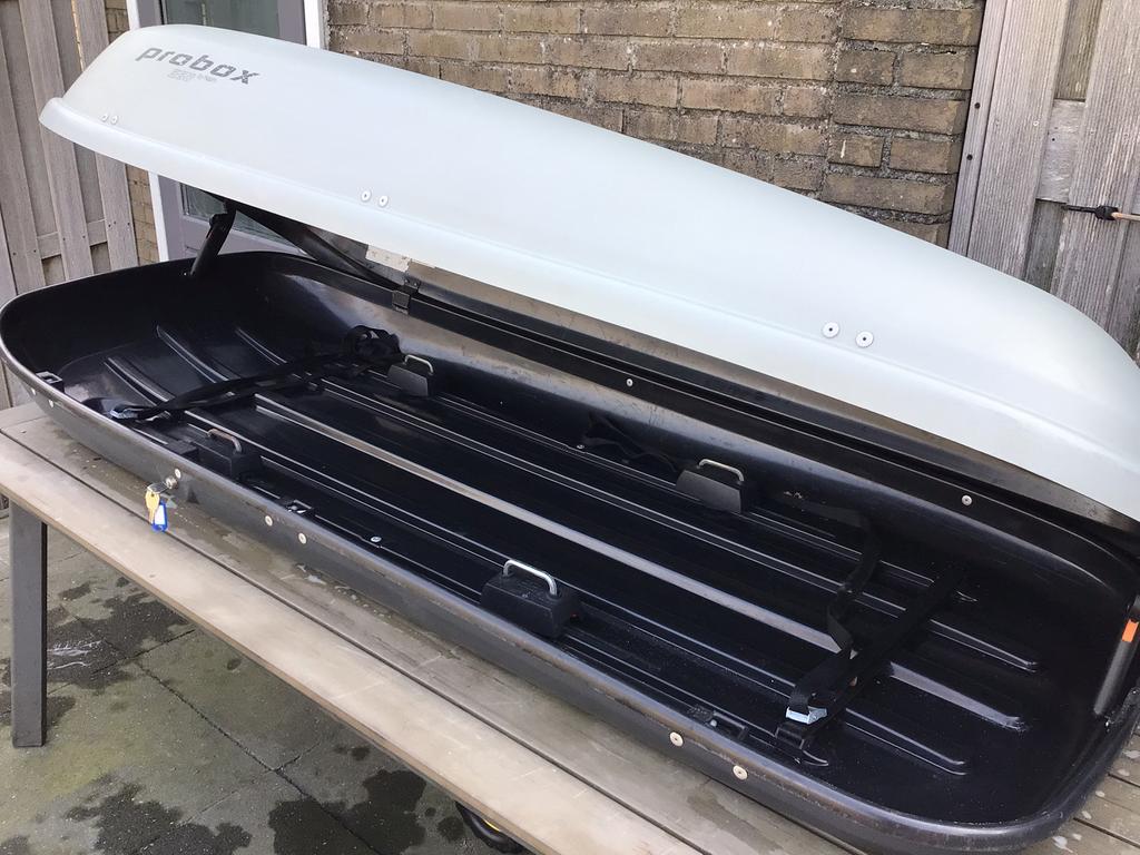 Grote Dakkoffer Hapro Probox 560, Auto diversen, Ophalen of Verzenden, Zo goed als nieuw