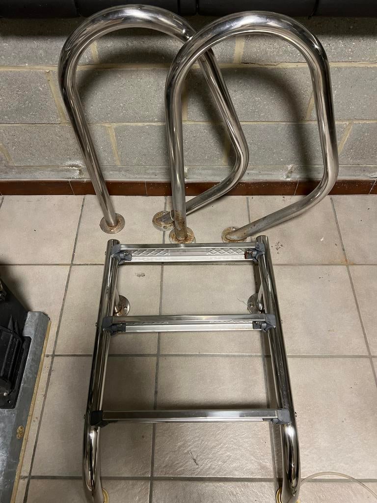 Zwembadtrap en 2 beugels, Ophalen, Gebruikt, Overige typen