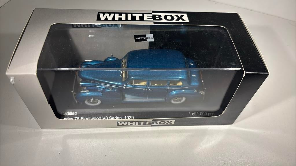Cadillac series 75 fleetwood v8 sedan whitebox 1.43, Overige merken, Auto, Ophalen of Verzenden, A