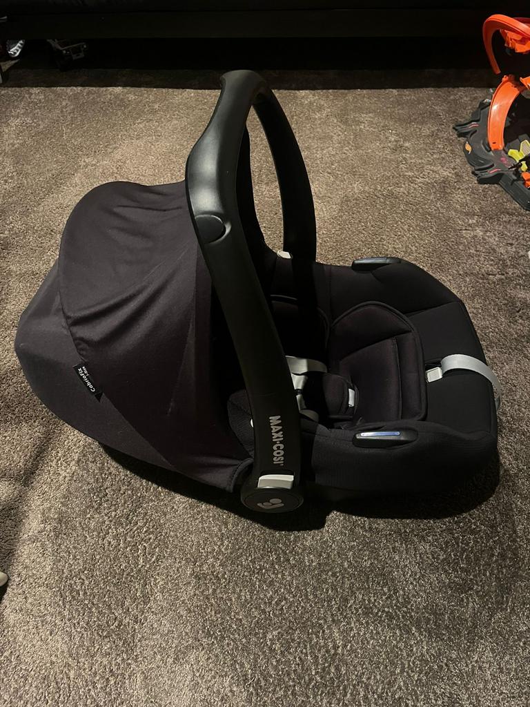 Maxi-Cosi Cabriofix autostoeltje, Kinderen en Baby's, Autostoeltjes, 0 t/m 13 kg, Maxi-Cosi, Gebruikt, Autogordel