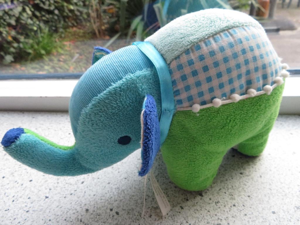 Olifant Happy Horse blauw groen velours/katoen 26 cm breed, Ophalen of Verzenden, Zo goed als nieuw, Olifant