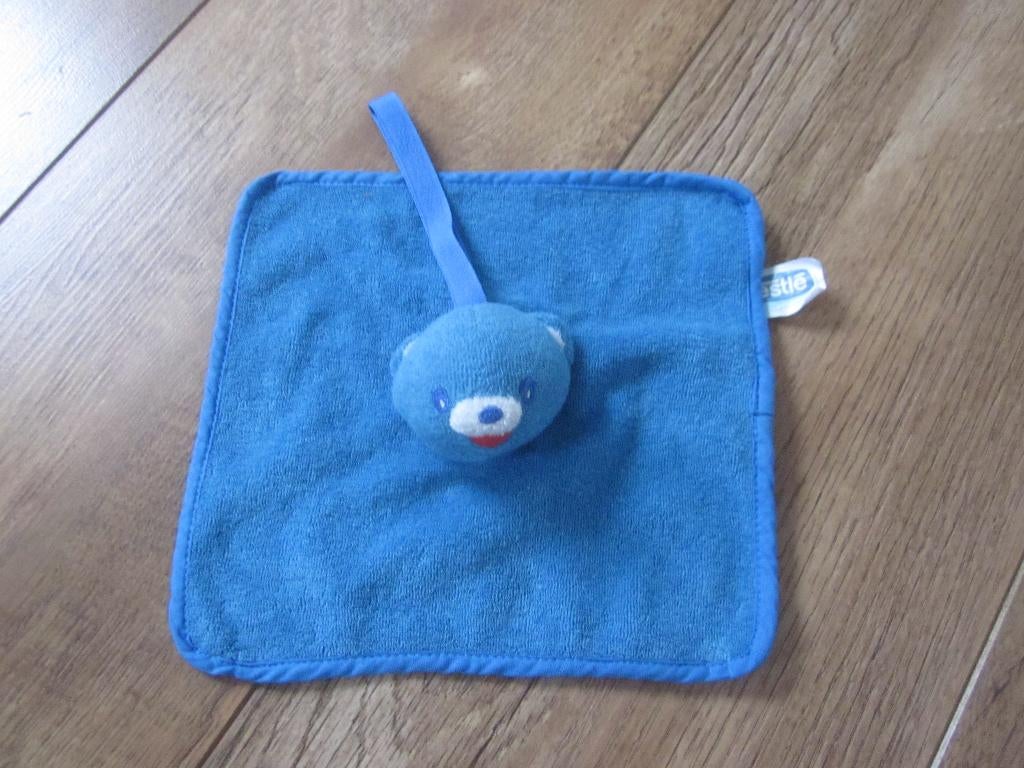 Nestlé blauw badstof knuffel - speendoek Basje beer beertje, Ophalen of Verzenden, Nieuw, Beer