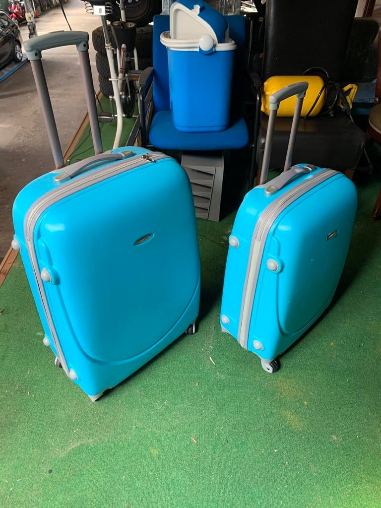 Koffers nieuw, Sieraden, Tassen en Uiterlijk, Koffers, Ophalen, Zo goed als nieuw, Hard kunststof, 70 cm of meer