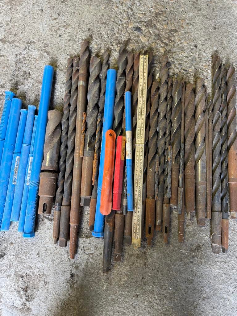 Draaibank boren set 1cm - 4cm dik, Ophalen of Verzenden, Gebruikt, Overige typen