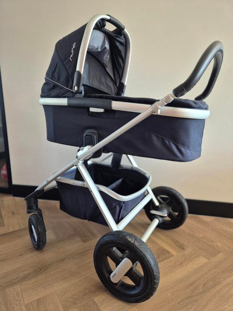 Kinderwagen Nuna IVVI savi, Kinderen en Baby's, Kinderwagens en Combinaties, Gebruikt, Verstelbare duwstang, Ophalen, Kinderwagen