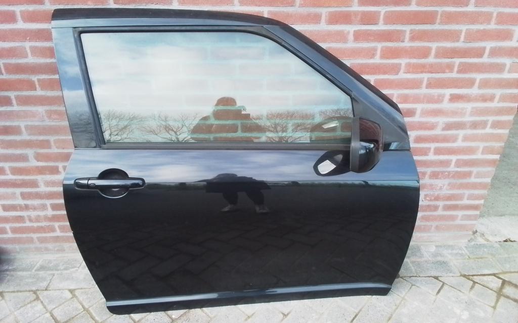 DEUR RECHTS VOOR SUZUKI SWIFT ZWART, Auto-onderdelen, Niet ingevuld, Gebruikt, Deur, Niet ingevuld