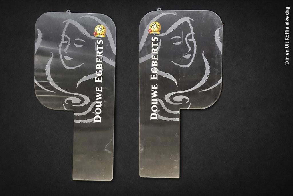 2 metalen platen Douwe Egberts print, Ophalen, Reclamebord, ., Zo goed als nieuw