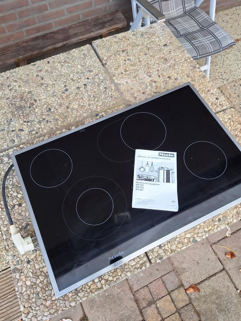 Miele KM 507 keramische kookplaat, Gebruikt, Verzenden, Keramisch, 4 kookzones