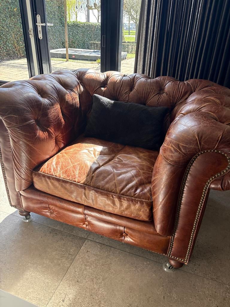 Cognac kleur Chesterfield fauteuil, Ophalen, Gebruikt, 100 tot 125 cm, Leer