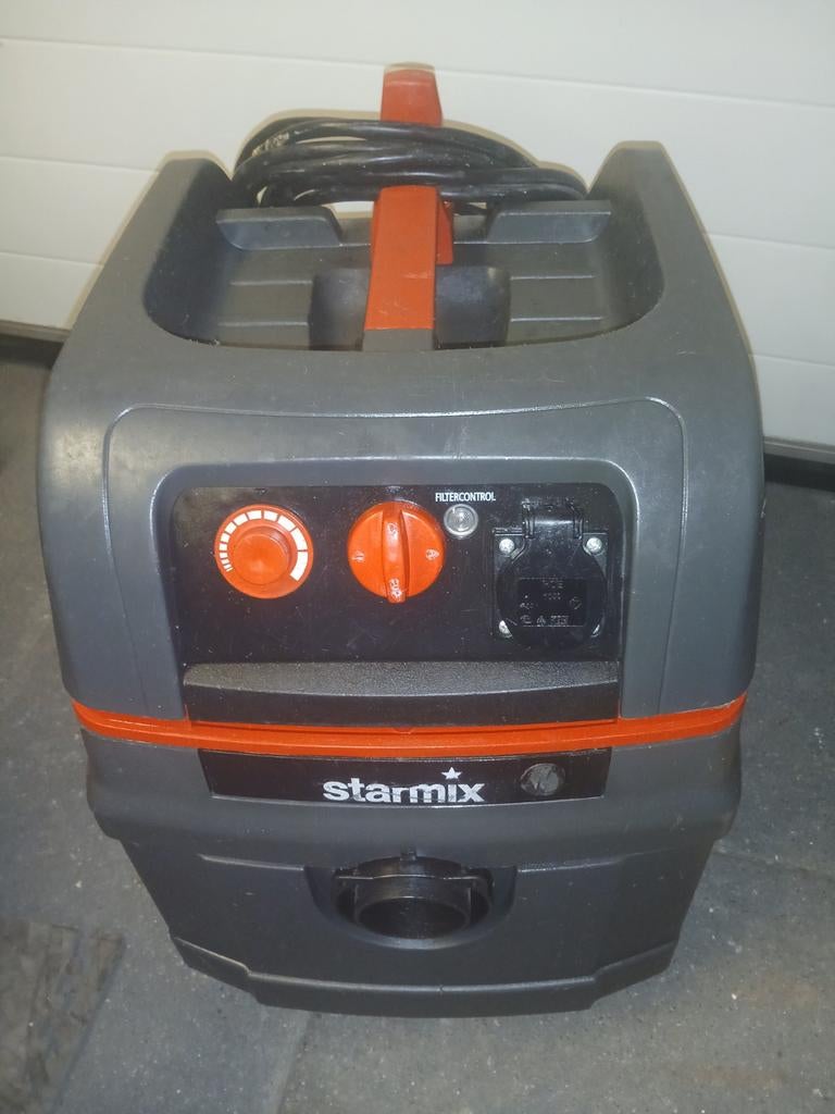 Starmix ISC L-1625 nat of droog bouwstofzuiger, Ophalen