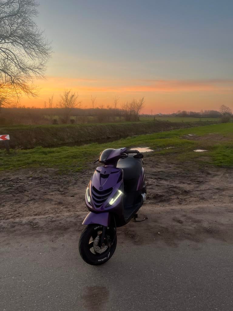 Piaggio Zip 4t 50 cc, Fietsen en Brommers, Snorfietsen en Snorscooters, Ophalen, Gebruikt, Benzine, Piaggio