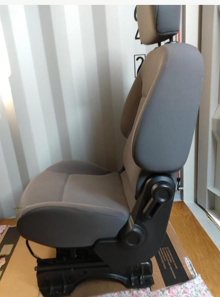 Peugeot partner bestuurdersstoel, Ophalen, Nieuw, Peugeot