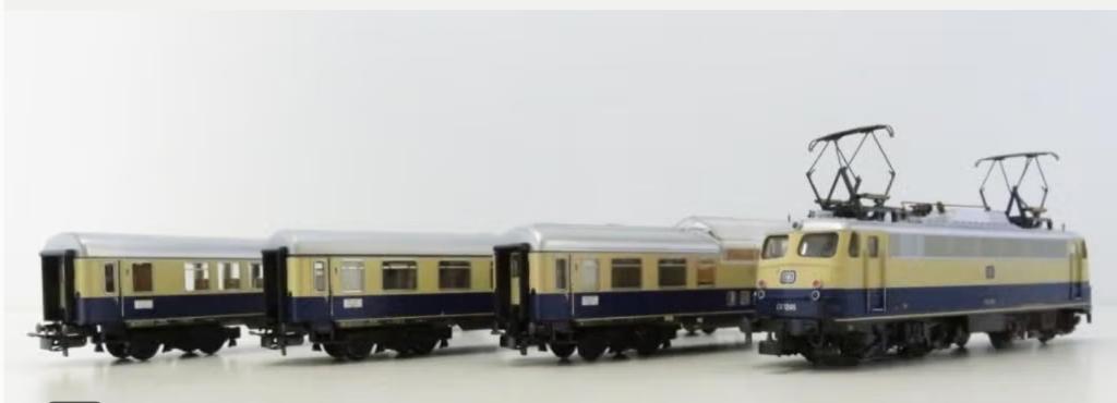 Marklin H0 28503 - 4 delige set Rheingold in ovp, Hobby en Vrije tijd, Modeltreinen | H0, Wisselstroom, Treinset, Nieuw, Ophalen of Verzenden