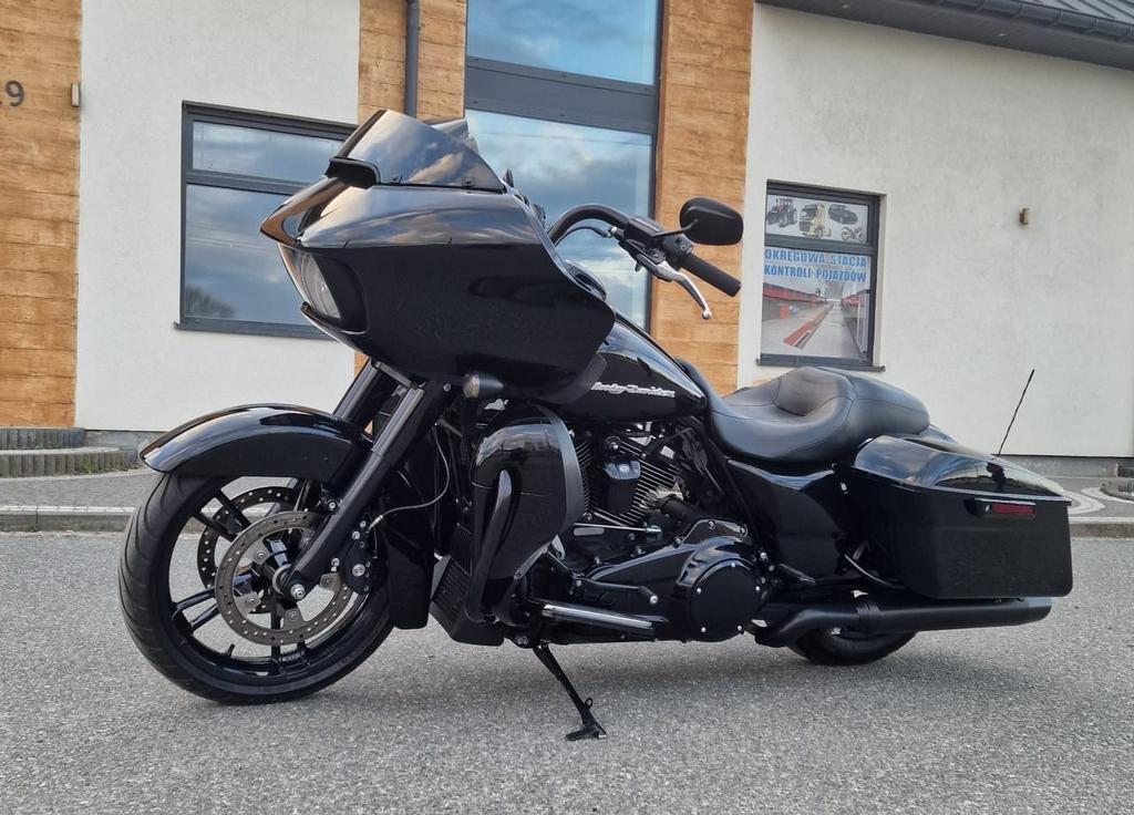 Harley Davidson Road Glide, Motoren, Motoren | Harley-Davidson, 2 cilinders, 1745 cc, Bedrijf, Meer dan 35 kW