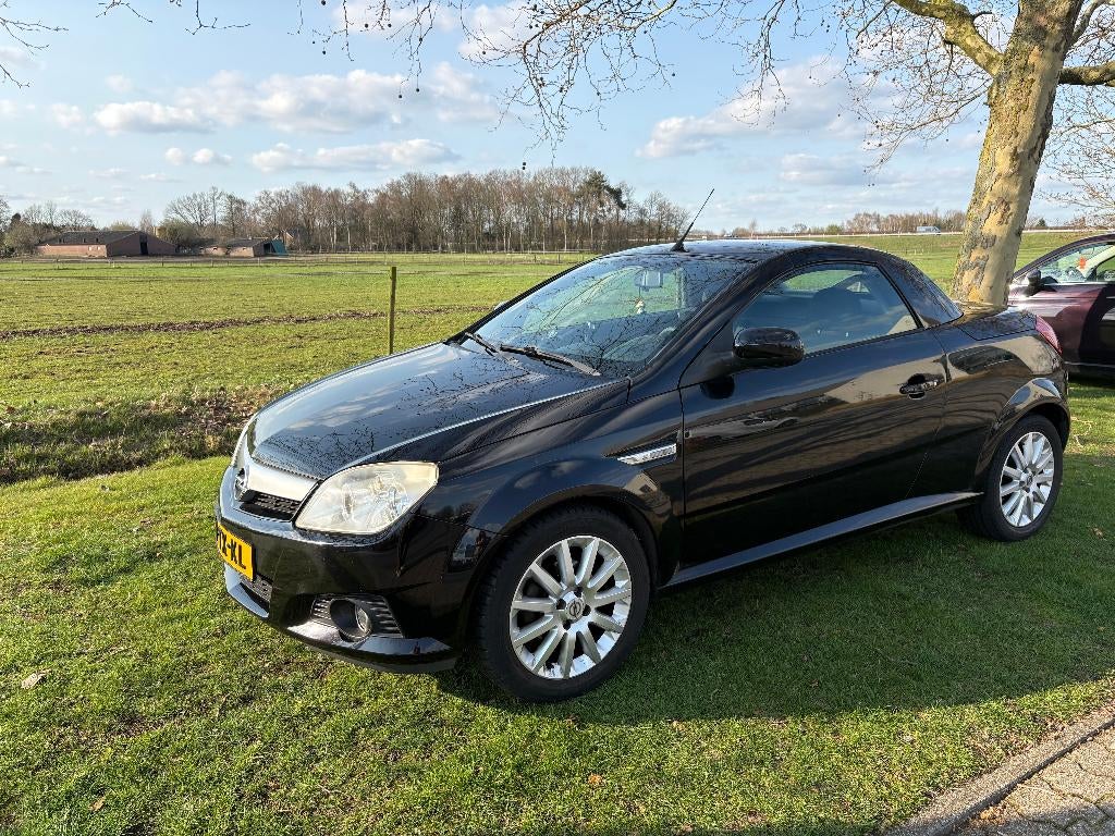 Opel Tigra 1.4 16V Twintop 2007 Zwart, Voorwielaandrijving, Stof, 4 cilinders, Cabriolet