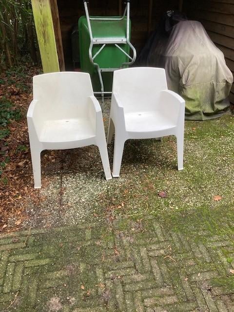 2 tuinstoelen philippe starck triade toy, Ophalen of Verzenden, Gebruikt, Kunststof