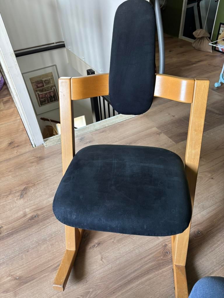 Varier Variable Plus kniestoel met rugleuning – ergonomisch, Huis en Inrichting, Stoelen, Ophalen of Verzenden, Zo goed als nieuw