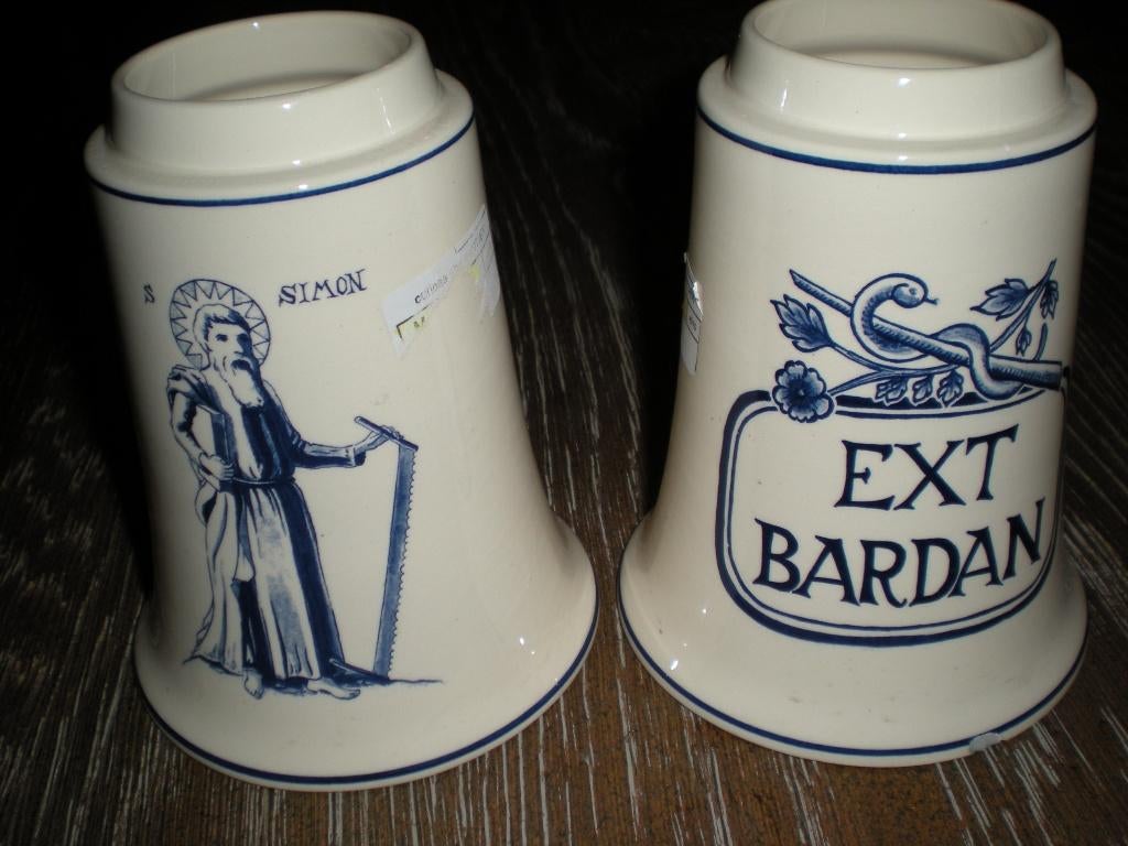 te koop 2 oude apothekerspotten, Ophalen of Verzenden