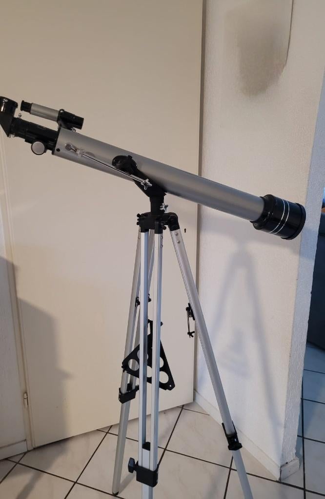 Sterrenkijker met 3 lenzen, Ophalen of Verzenden, Minder dan 80 mm, Lenzentelescoop (refractor), Met statief