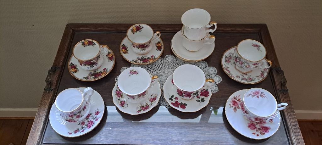 Engelse kop en schotels, Antiek en Kunst, Antiek | Porselein, Ophalen of Verzenden