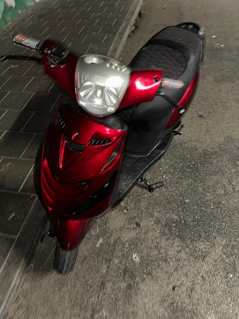 Zip 2002 70cc, Tweetakt, Maximaal 45 km/u, 70 cc, Ophalen of Verzenden