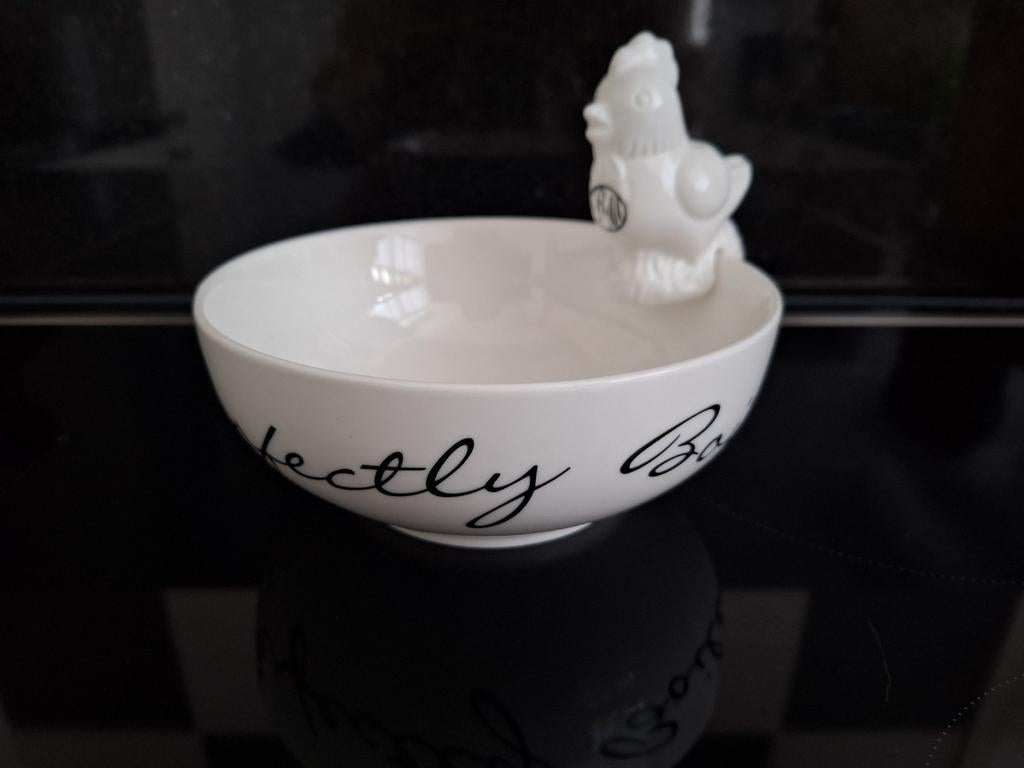 Riviera Maison eierschaaltje met kip, Huis en Inrichting, Keuken | Servies, Ophalen of Verzenden, Zo goed als nieuw, Overige stijlen