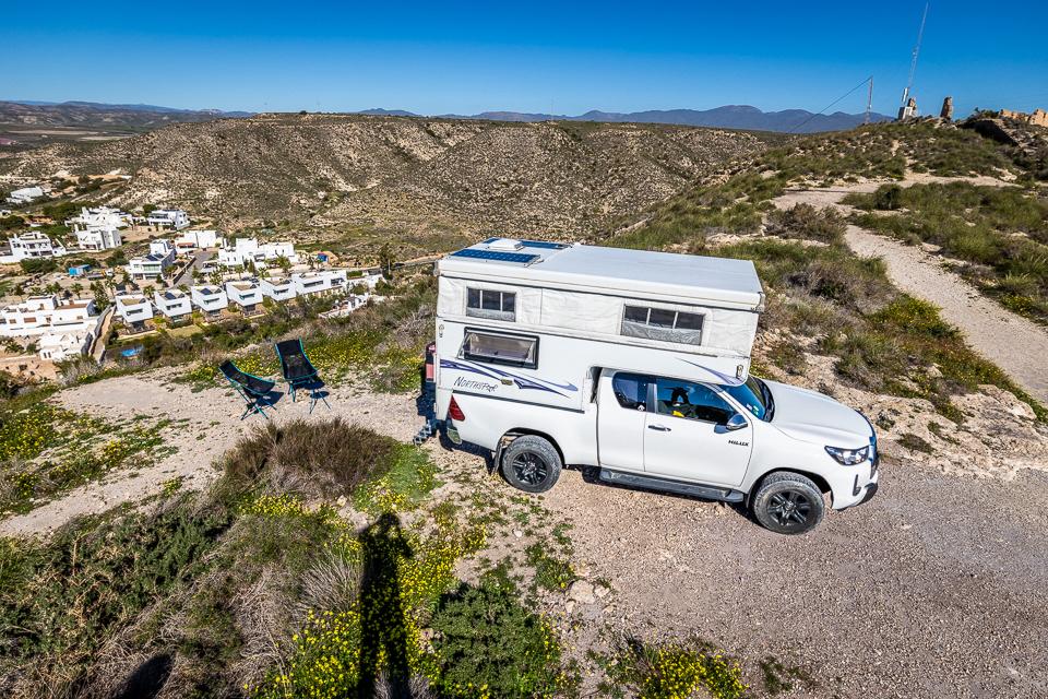 Zeer complete pick-up afzet camper unit met pop-up dak,, Ophalen, Gebruikt