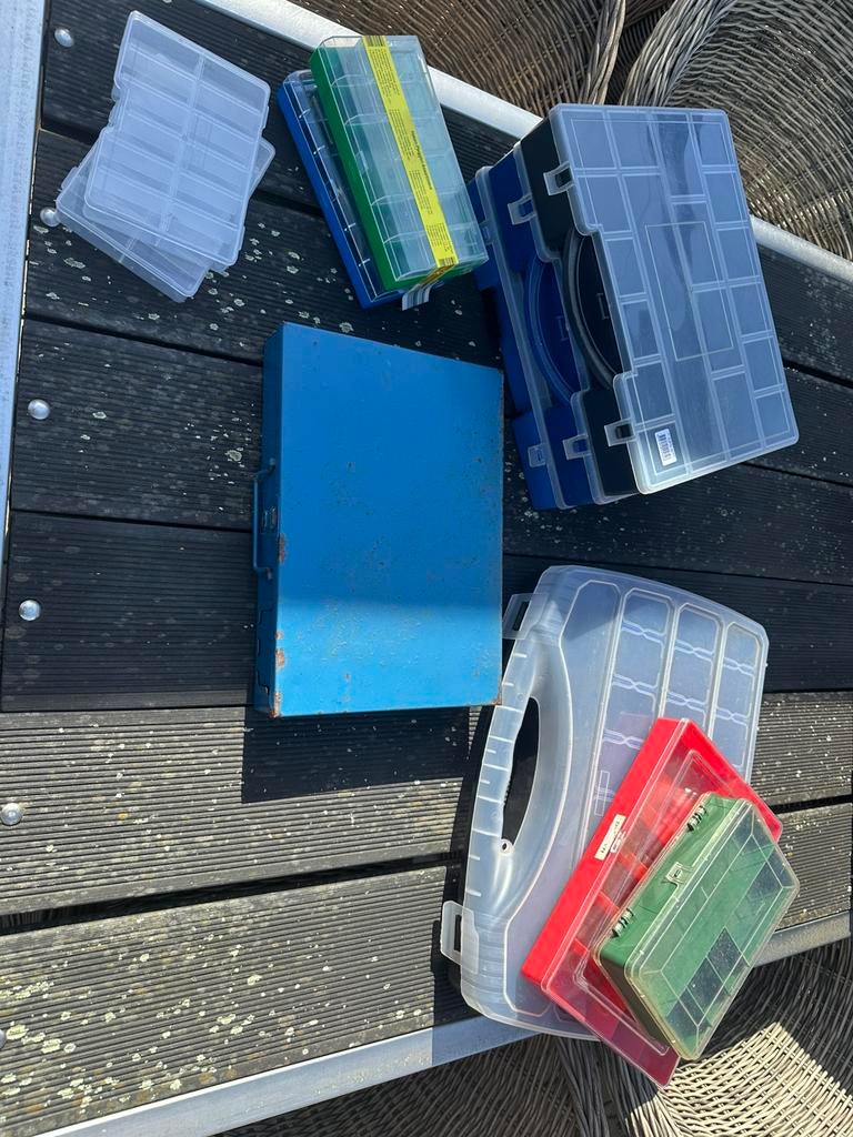 Diverse sorteerbakken, Ophalen, Gebruikt