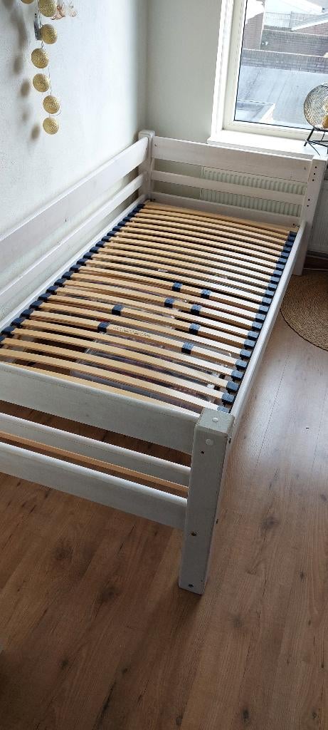 Flexa Bed Halfhoog / laag slaper 90*200 White wash, Kinderen en Baby's, Kinderkamer | Bedden, Ophalen, 85 tot 100 cm, Gebruikt