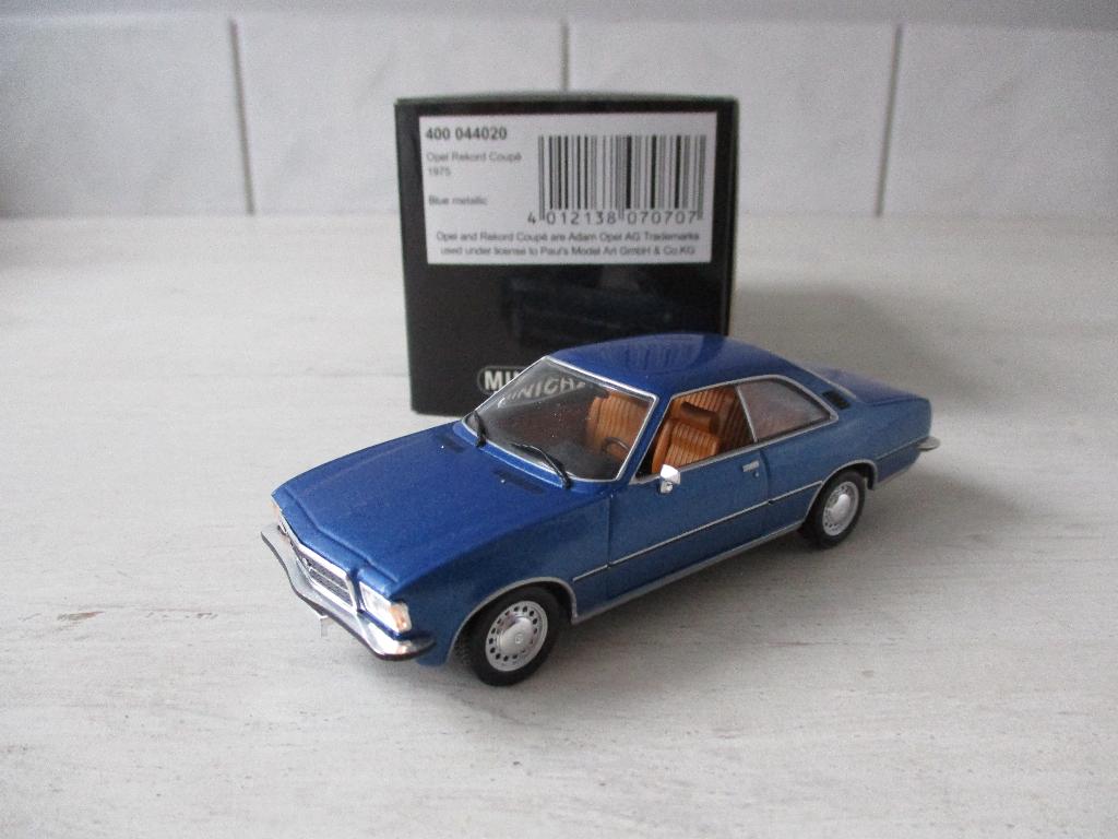 Minichamps Opel Rekord Coupe 1975 Bleu metallic Schaal 1:43, Hobby en Vrije tijd, Modelauto's | 1:43, Ophalen, Nieuw, Auto, MiniChamps