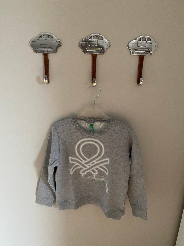 Trui grijs Benetton maat 110, Ophalen, Trui of Vest, Zo goed als nieuw, Jongen