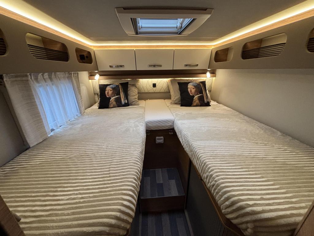 Weinsberg CaraCompact Pepper 600 MEG ENKELE BEDDEN DAKAIRCO, Fiat, Bedrijf, Tot en met 3, 6 tot 7 meter